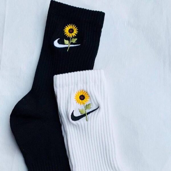 2 Pairs Long مطرز female Socks (White + Black)